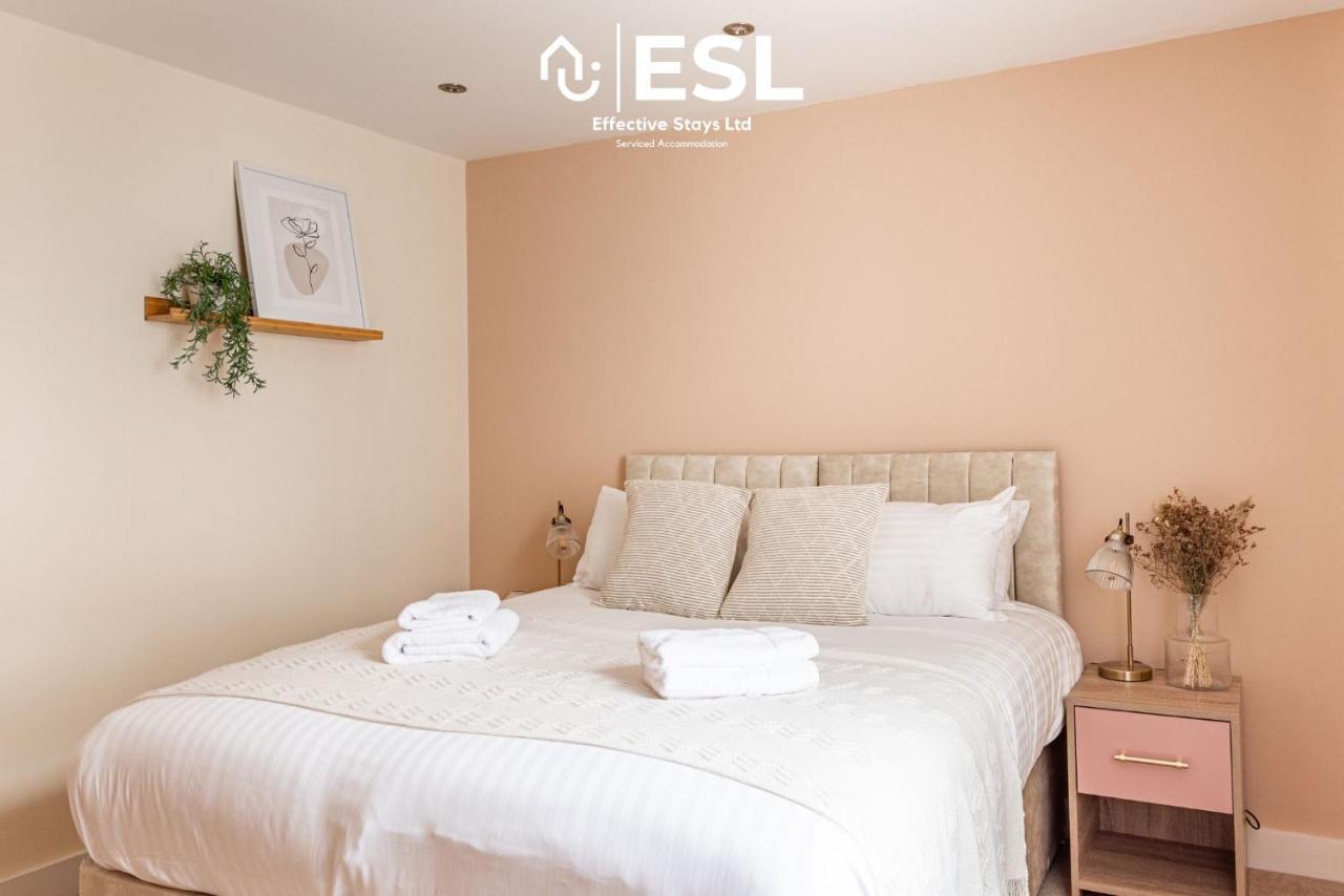 Super Central - Quiet - 2 Bedroom Cottage Шрусбери Экстерьер фото