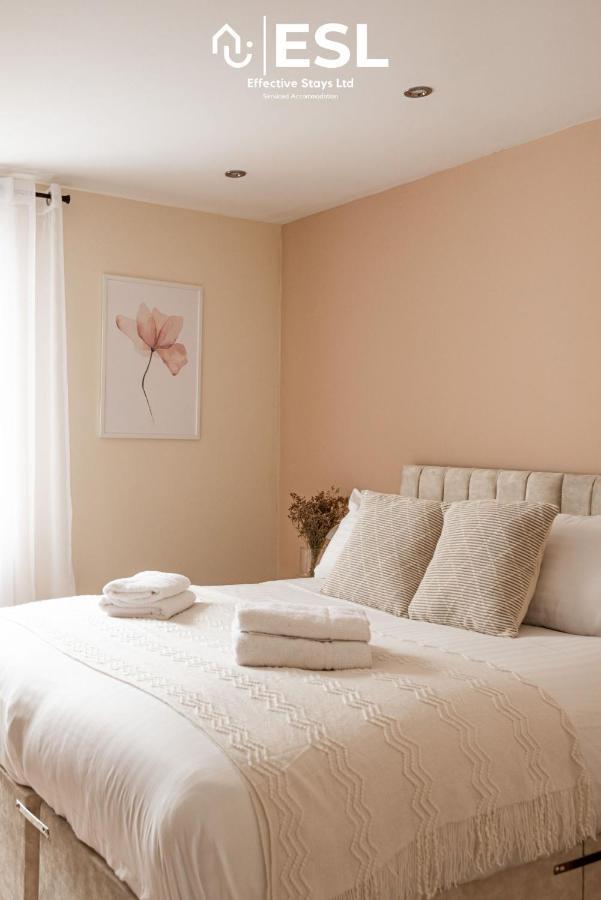 Super Central - Quiet - 2 Bedroom Cottage Шрусбери Экстерьер фото
