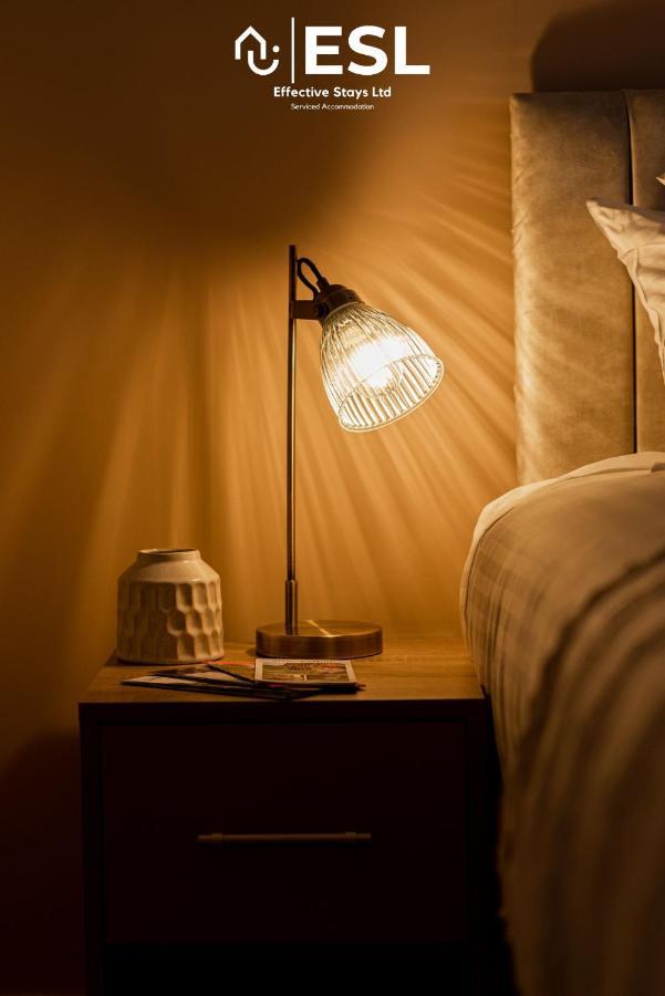 Super Central - Quiet - 2 Bedroom Cottage Шрусбери Экстерьер фото
