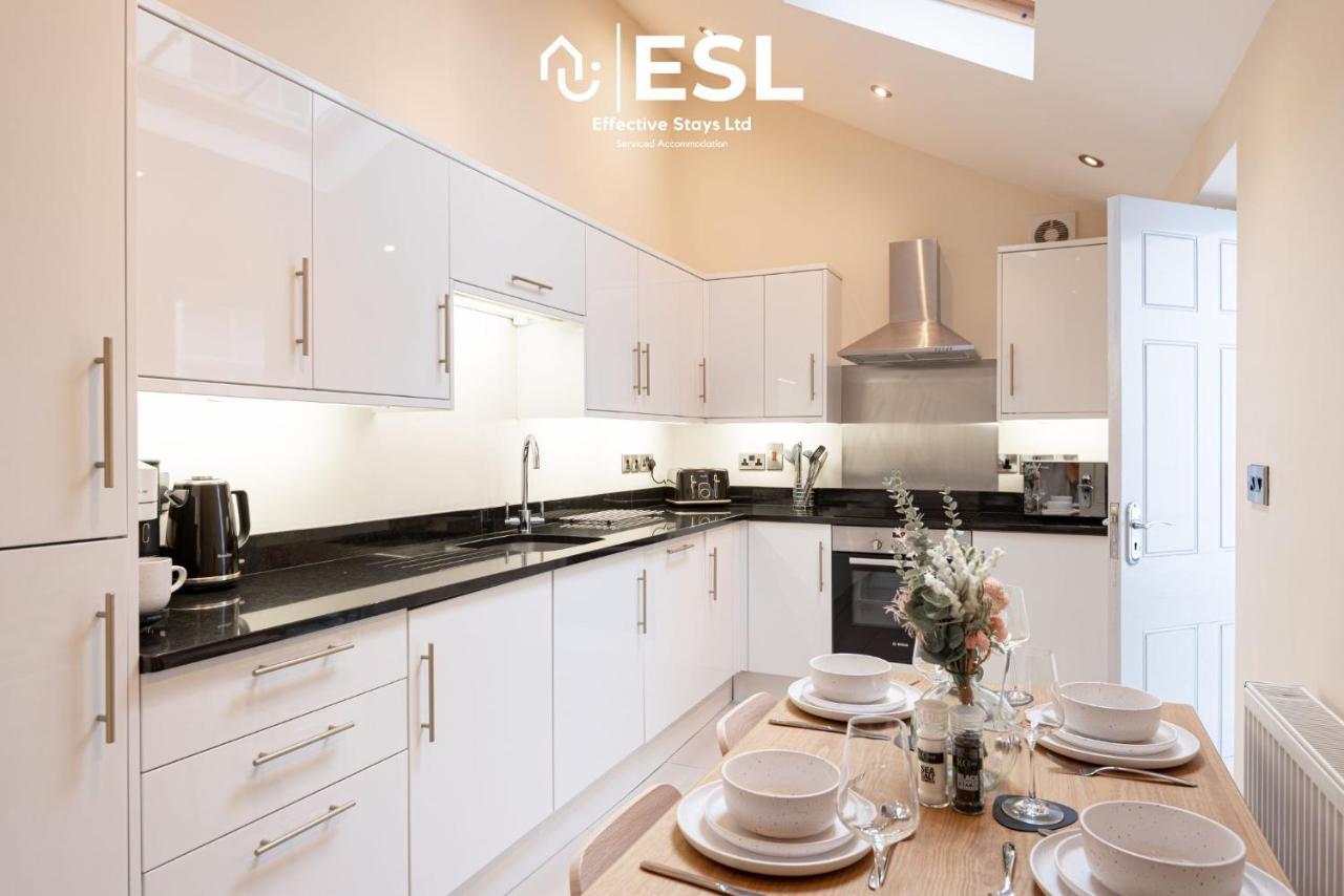 Super Central - Quiet - 2 Bedroom Cottage Шрусбери Экстерьер фото