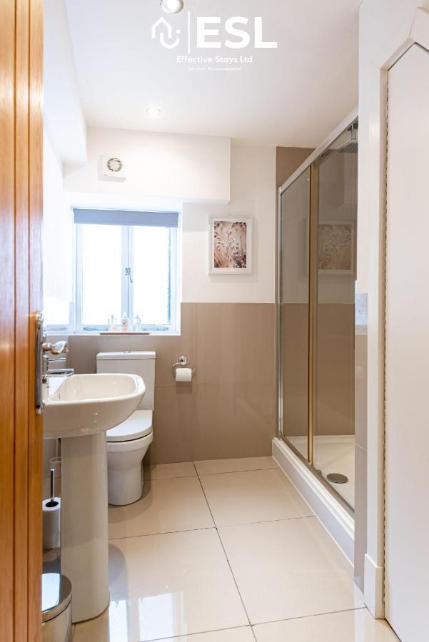 Super Central - Quiet - 2 Bedroom Cottage Шрусбери Экстерьер фото